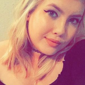 Meet your Posher, Suzanne